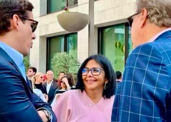 Koldo pactó reunirse con Delcy en Caracas 3 meses después de abandonar Ábalos el Gobierno