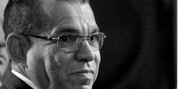 DIOSDADO APROVECHA EL MOMENTO Y CUÉNTALE A LOS VENEZOLANOS LA RELACIÓN ENTRE LOS “SOBRE-BOMBAS” Y LA MASACRE DEL AMPARO